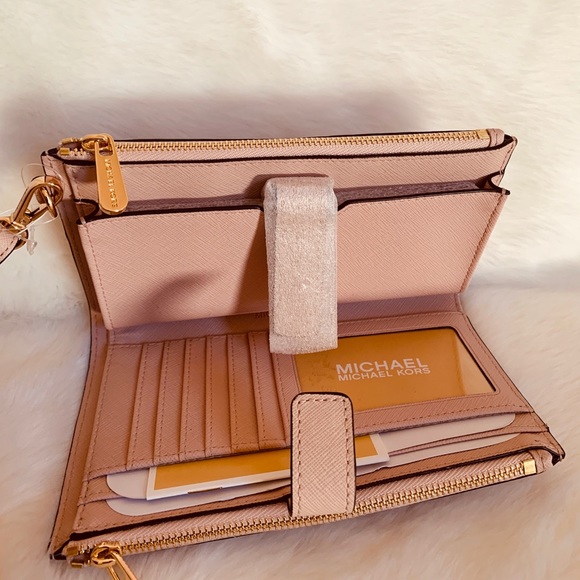 Michael Kors Jet Set Double Zip Wristlet - Picture 3 of 6